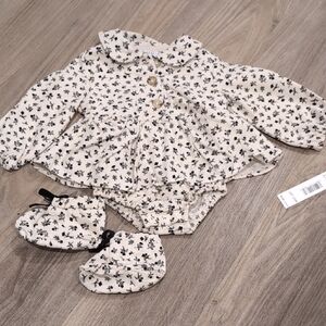 Nwt Nicole Miller Birch and Black Baby Dress Set Size 3-6m Dress And Booties